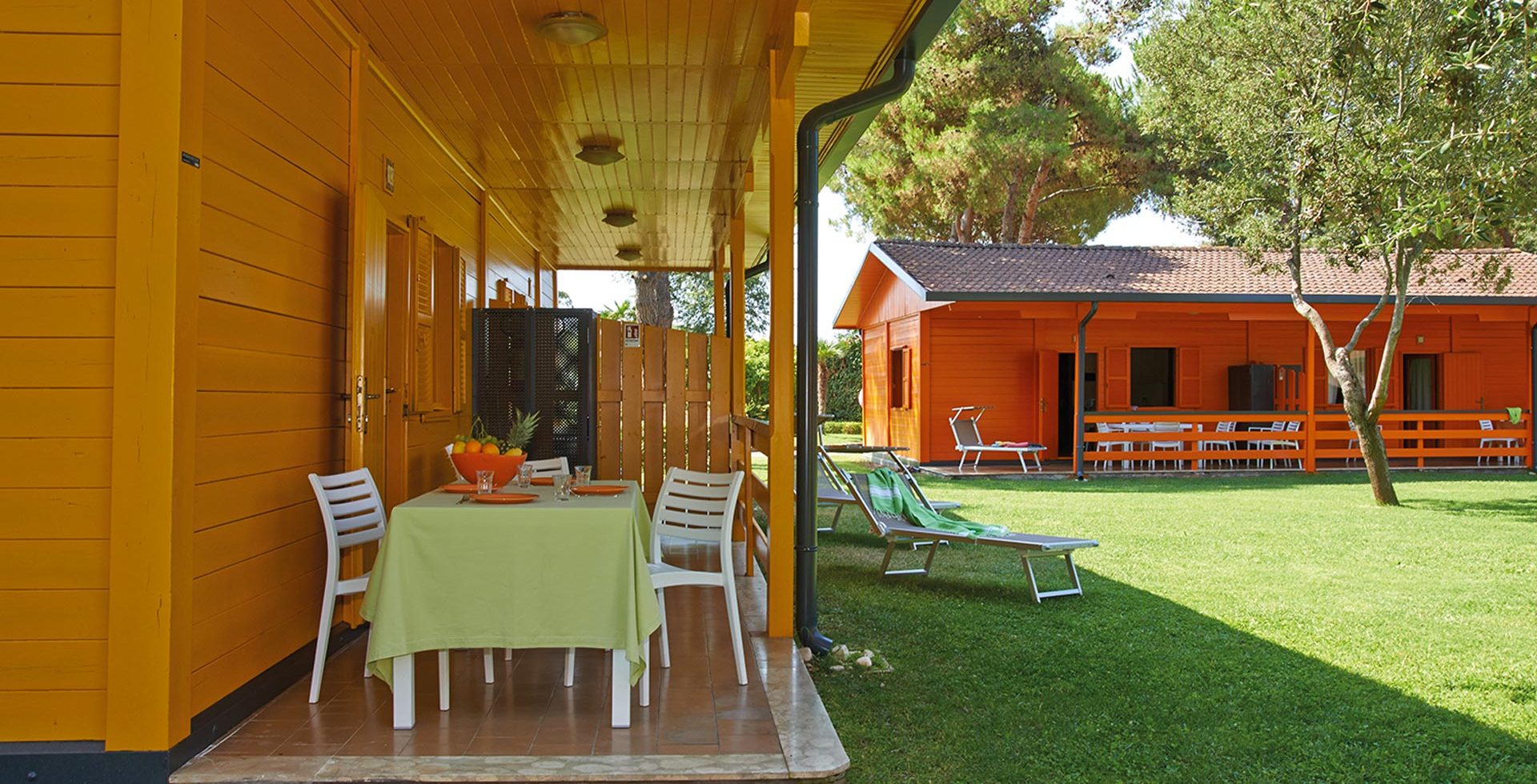 baia-domizia-camping-bungalow-campania-mare