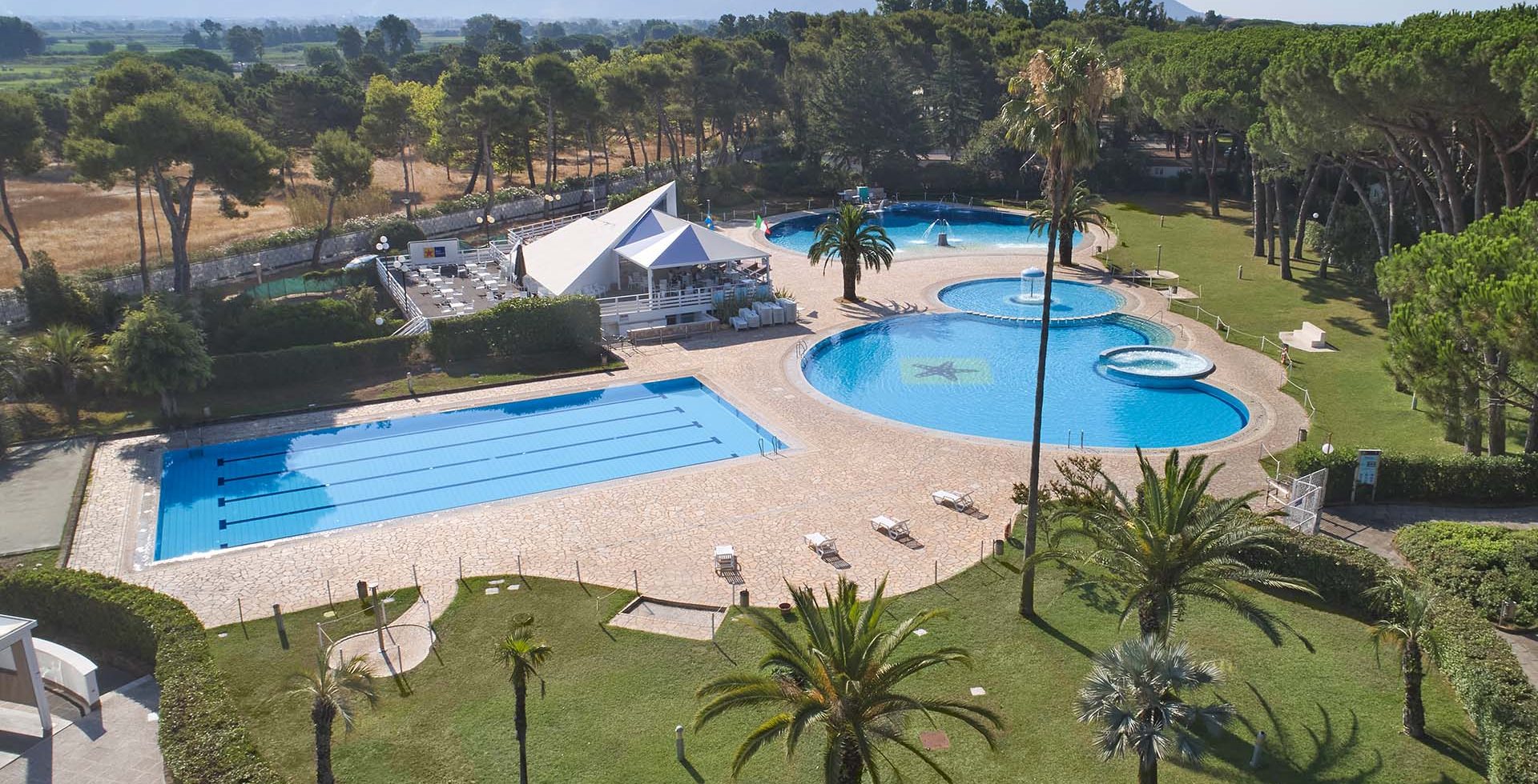 piscine-baia-domizia-campeggio-villaggio-gaeta