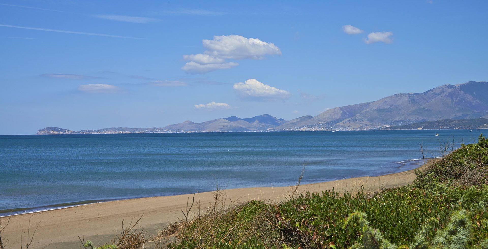 spiaggia-baia-domizia