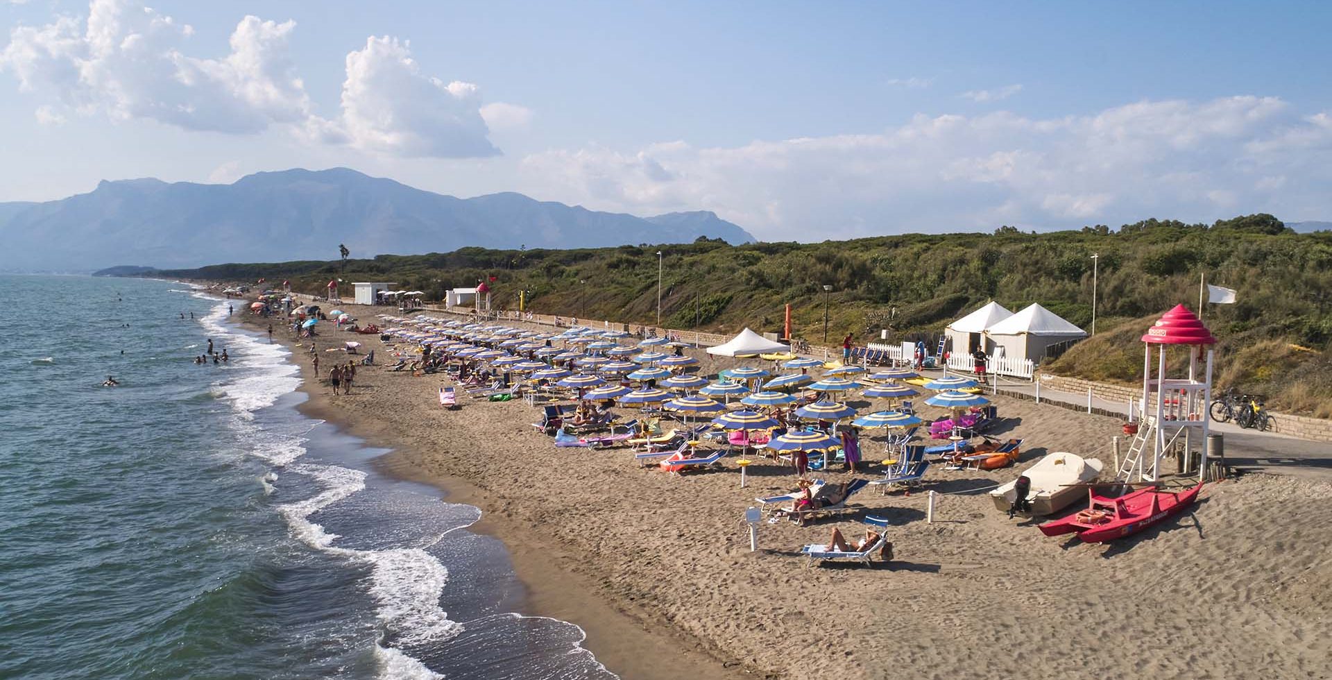 spiaggia-mare-baia-domizia-camping